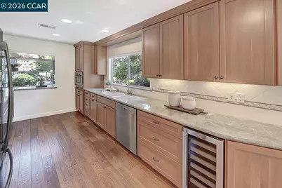 997 Terra California Dr #1, Walnut Creek, CA 94595 - Photo 9