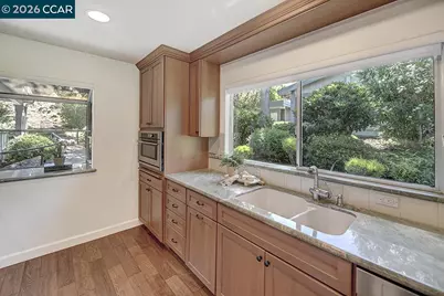 997 Terra California Dr #1, Walnut Creek, CA 94595 - Photo 11