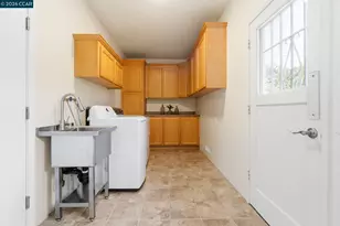 1748 Elmhurst Ln, Concord, CA 94521 - Photo 39