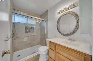 8848 La Riviera Dr, Sacramento, CA 95826 - Photo 15