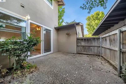 8848 La Riviera Dr #B, Sacramento, CA 95826 - Photo 13
