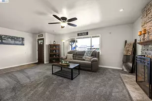 25483 Lindenwood Way, Hayward, CA 94545 - Photo 5