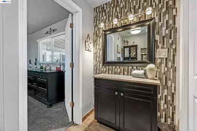 25483 Lindenwood Way, Hayward, CA 94545 - Photo 21