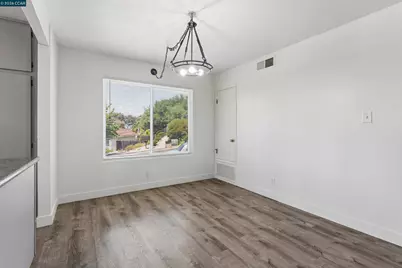 355 Parkview Ter #7, Vallejo, CA 94589 - Photo 5