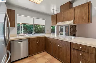 5359 Pecan Blossom Dr, San Jose, CA 95123 - Photo 13