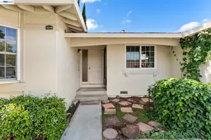 5359 Pecan Blossom Dr, San Jose, CA 95123 - Photo 5