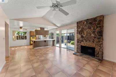 5359 Pecan Blossom Dr, San Jose, CA 95123 - Photo 15