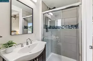 2342 Gehringer Dr, Concord, CA 94520 - Photo 37