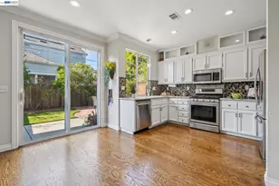 35 Britt Ct, Alameda, CA 94502 - Photo 13