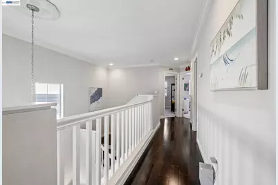 35 Britt Ct, Alameda, CA 94502 - Photo 25