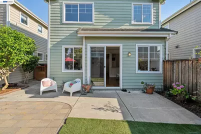 35 Britt Ct, Alameda, CA 94502 - Photo 35