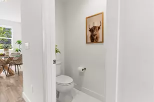 1355 Pullman Wy, Oakland, CA 94607 - Photo 43
