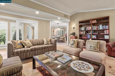 738 Mandarin Ln, Walnut Creek, CA 94598 - Photo 5
