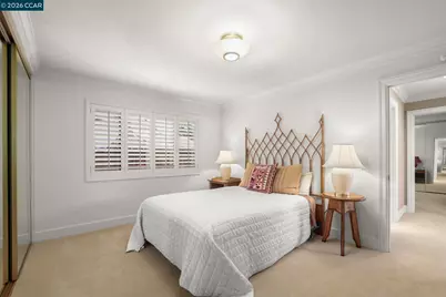 738 Mandarin Ln, Walnut Creek, CA 94598 - Photo 23