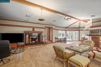 738 Mandarin Ln, Walnut Creek, CA 94598 - Photo 19