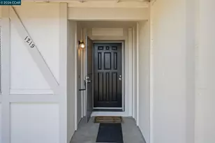 1219 Rebecca Dr, Suisun City, CA 94585 - Photo 5