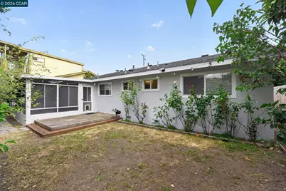 1325 Belfair Dr, Pinole, CA 94564 - Photo 31