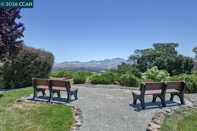 1941 Skycrest Dr #6, Walnut Creek, CA 94595 - Photo 15