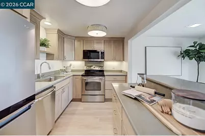 1941 Skycrest Dr #6, Walnut Creek, CA 94595 - Photo 9