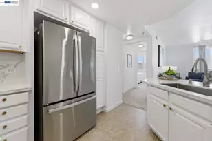 800 Abel St, Milpitas, CA 95035 - Photo 11