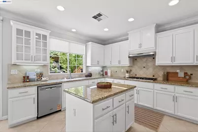 1556 Banbury Dr, San Ramon, CA 94582 - Photo 17