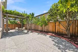 1895 Travertine Way, Union City, CA 94587 - Photo 33