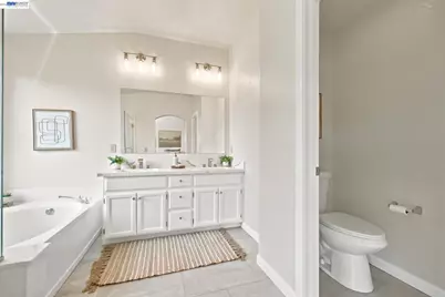 1895 Travertine Way, Union City, CA 94587 - Photo 23
