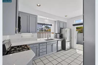 398 Wildwood, Hercules, CA 94547 - Photo 17
