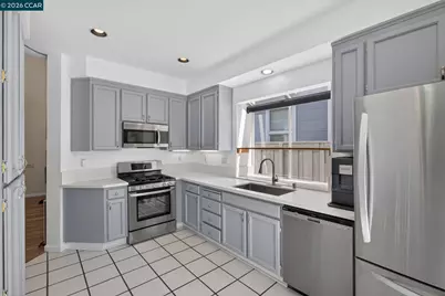 398 Wildwood, Hercules, CA 94547 - Photo 19