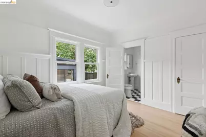 4510 Webster St, Oakland, CA 94609 - Photo 23