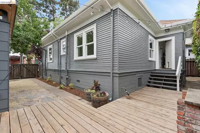 4510 Webster St, Oakland, CA 94609 - Photo 41