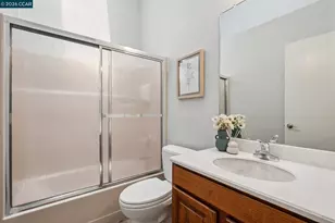 1 Heritage Oaks Rd, Pleasant Hill, CA 94523 - Photo 41