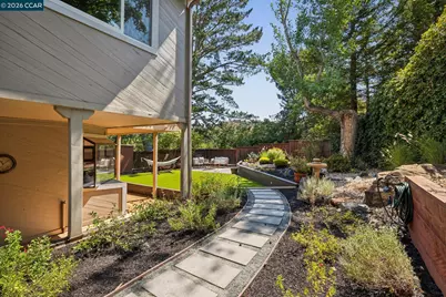 1 Heritage Oaks Rd, Pleasant Hill, CA 94523 - Photo 55