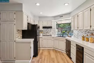 1 Heritage Oaks Rd, Pleasant Hill, CA 94523 - Photo 11