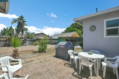 2123 Carquinez Pl, Pittsburg, CA 94565 - Photo 29