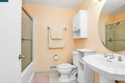 2123 Carquinez Pl, Pittsburg, CA 94565 - Photo 23