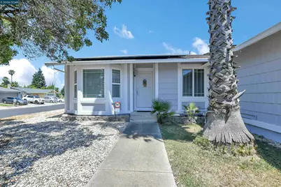 2123 Carquinez Pl, Pittsburg, CA 94565 - Photo 7