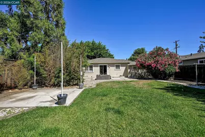 2530 Maple Ave, Concord, CA 94520 - Photo 17