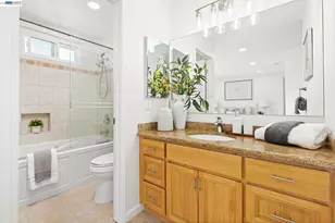 5439 Sunstar Commons, Fremont, CA 94555 - Photo 25