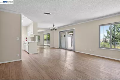 1912 Ptarmigan Dr #2, Walnut Creek, CA 94595 - Photo 11