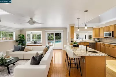 3074 Santa Maria Ct, Concord, CA 94518 - Photo 15