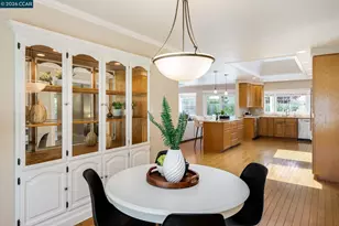 3074 Santa Maria Ct, Concord, CA 94518 - Photo 9