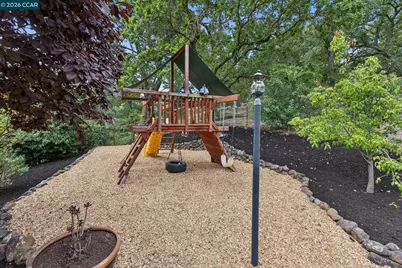 275 Shady Glen Road, Walnut Creek, CA 94596 - Photo 39