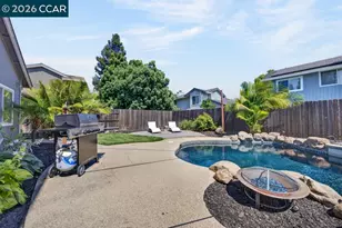 6021 Marsh Hawk Ct, Elk Grove, CA 95758 - Photo 47