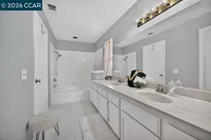 6021 Marsh Hawk Ct, Elk Grove, CA 95758 - Photo 33