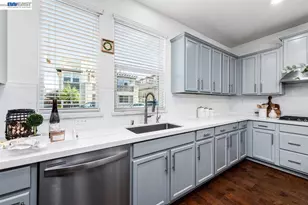 4247 Healdsburg Wy, Dublin, CA 94568 - Photo 9