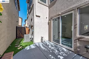 4247 Healdsburg Wy, Dublin, CA 94568 - Photo 33