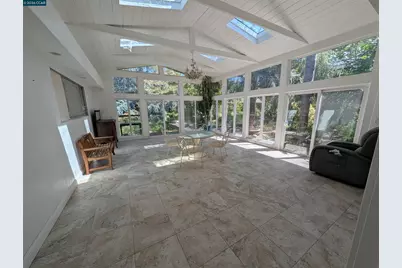 5235 La Corte Bonita, Concord, CA 94521 - Photo 5