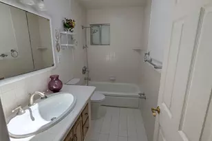 5235 La Corte Bonita, Concord, CA 94521 - Photo 7