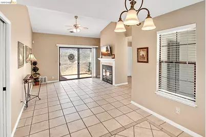 1824 Hamburg Street, Oakley, CA 94561 - Photo 13